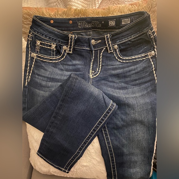 Miss Me Jeans. Size 27. - Picture 3 of 7